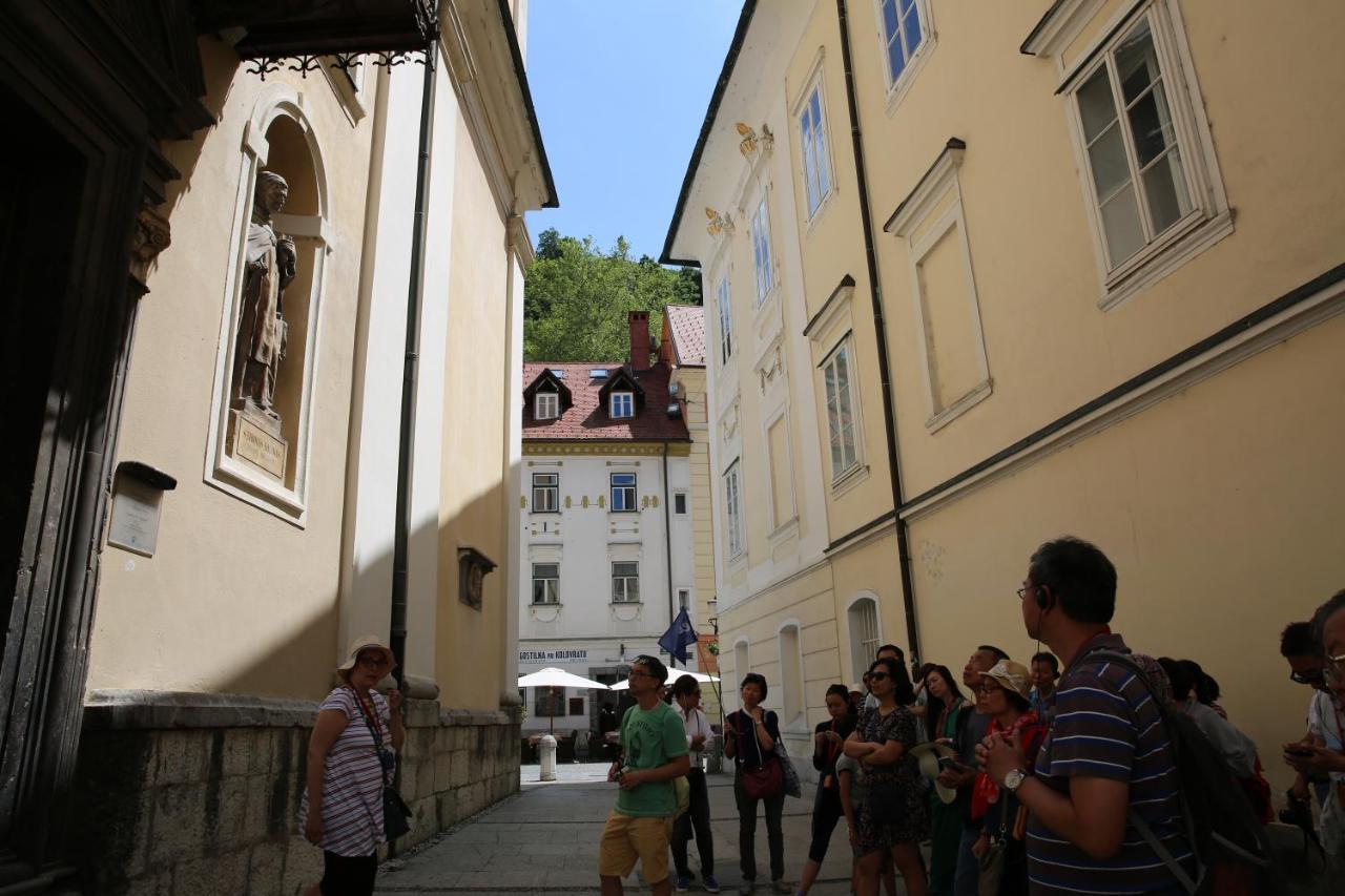 Kolovrathome Ljubljana Buitenkant foto